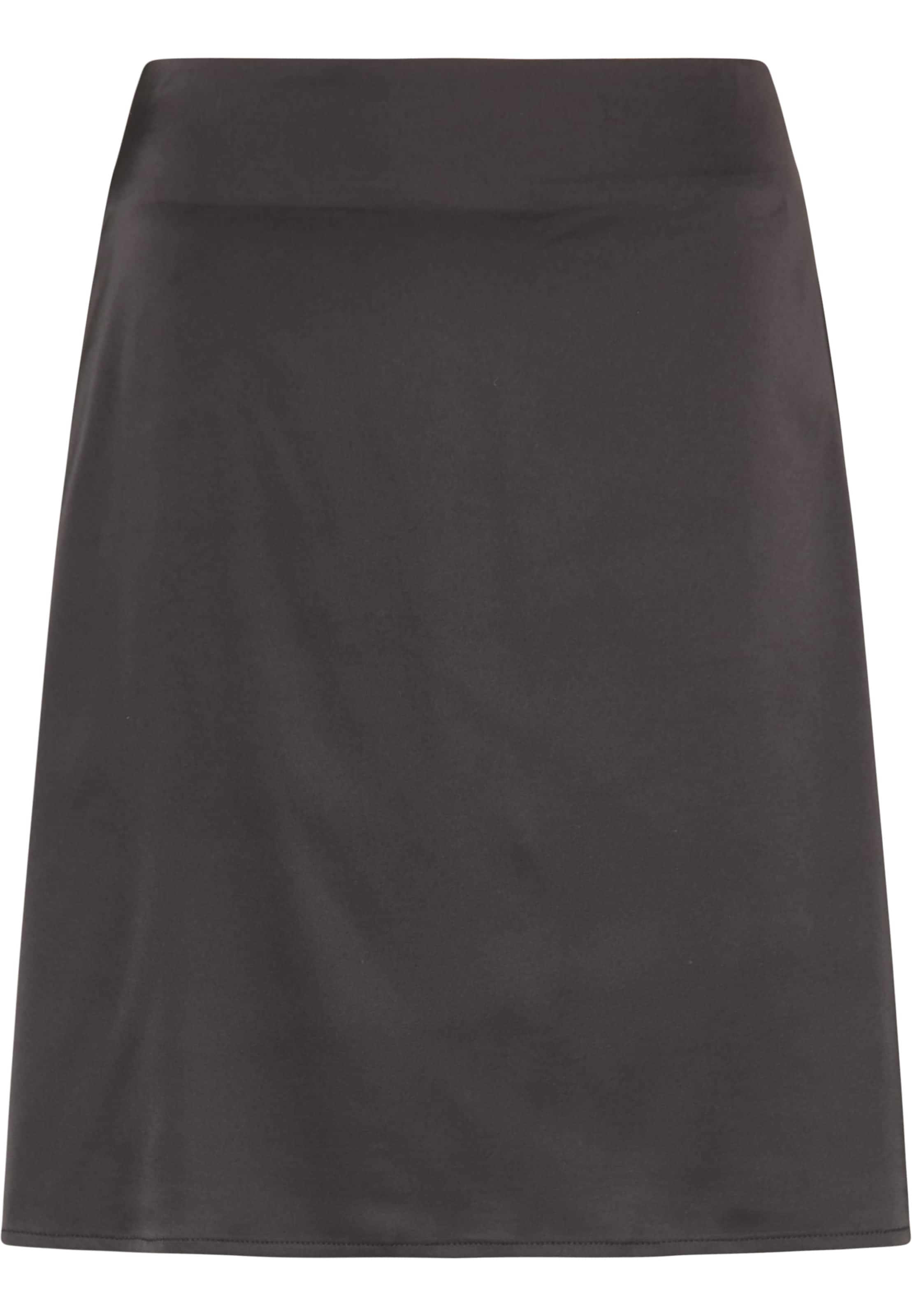 Jupe faina en noir : devant