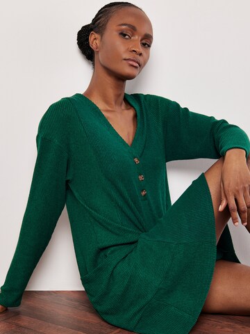 Robe ' ' Apricot en vert
