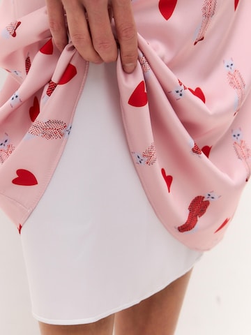 Cat e Lolette Kesämekko 'Loungewear dress' värissä vaaleanpunainen