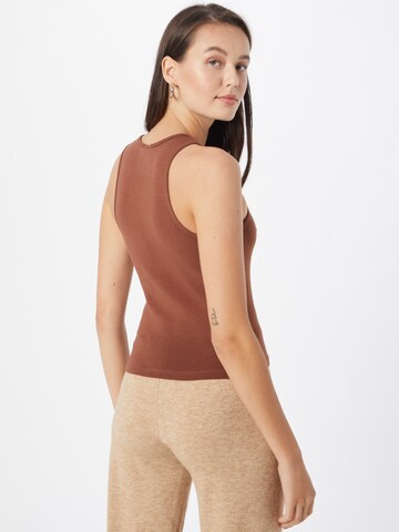 Haut 'Lana' Gina Tricot en marron