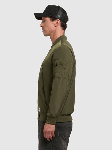 Veste mi-saison 'LISTENER' khujo en vert