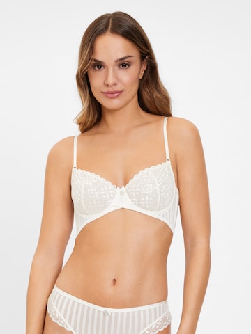 Invisible Soutien-gorge s.Oliver en beige