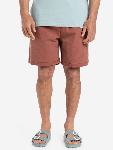 QUIKSILVER Shorts 'Taxer Ws' in Rot: Vorderseite