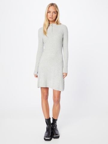 Robe 'DEE' ONLY en gris : devant