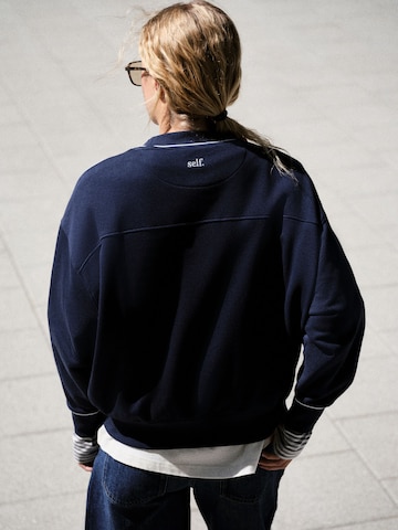 self. Sweatshirt in Blauw
