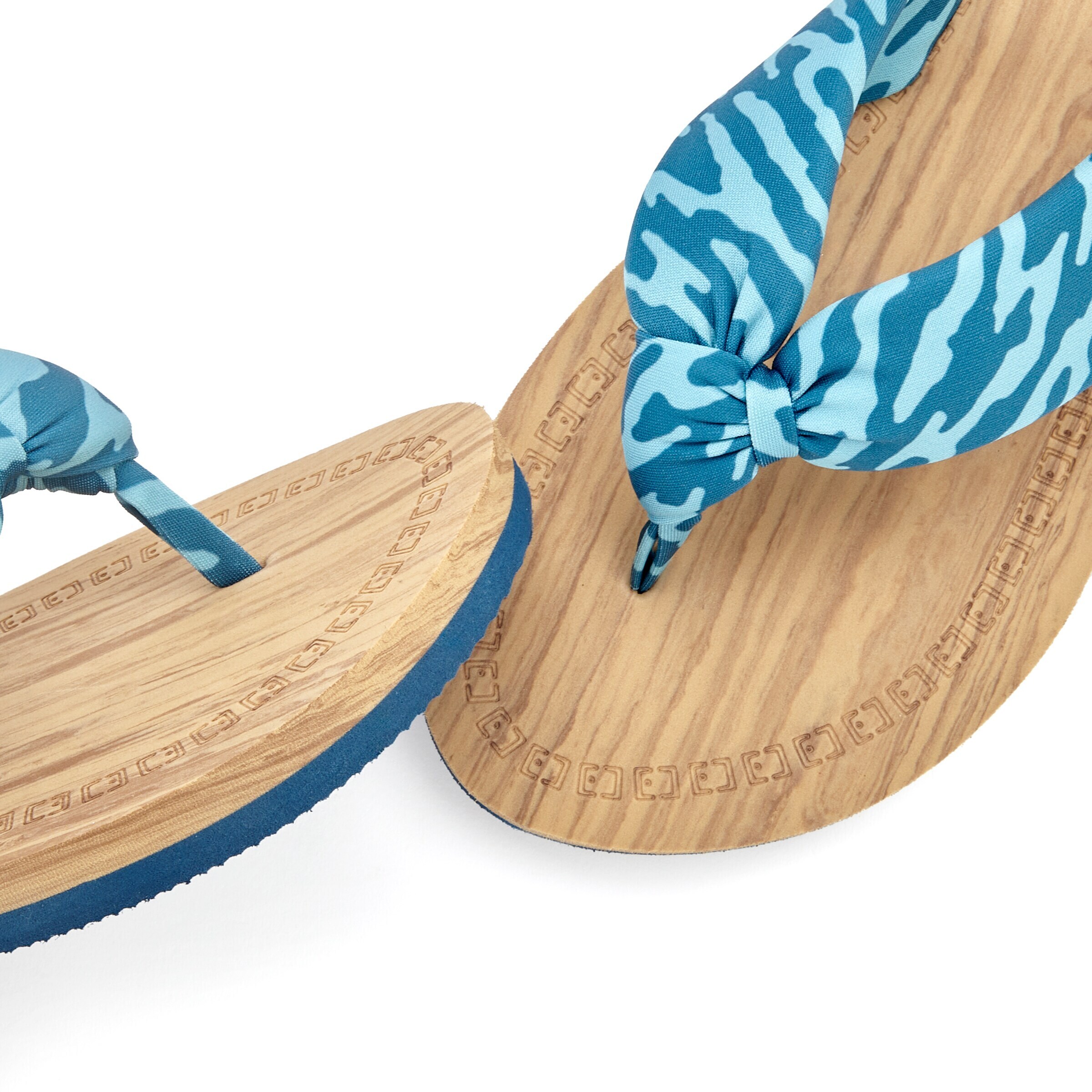 Elbsand Босоножки через палец в Зеленый