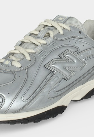new balance Sneakersy niskie '204' w kolorze srebrny