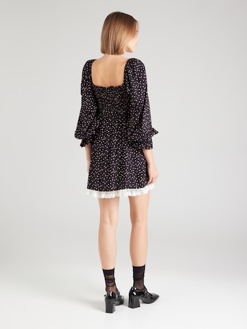 Rochie de la Miss Selfridge pe negru