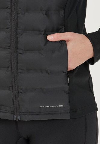 Veste de sport 'Reitta' ENDURANCE en noir