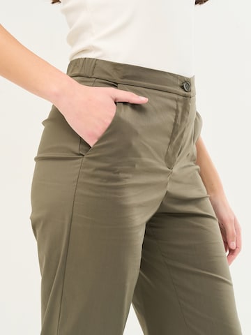 Loosefit Pantalon 'Pat' Camomilla Italia en vert