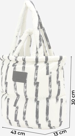 MADS NORGAARD COPENHAGEN Shopper 'Dreamy Pillow Bag' in White