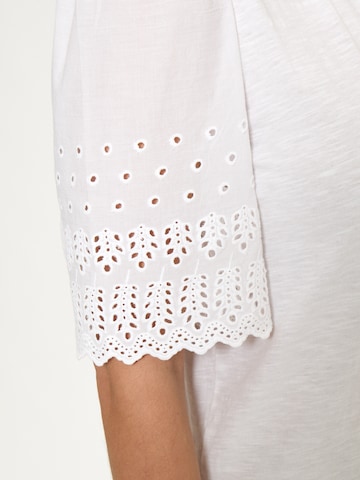 Peppercorn Toppi 'Nema' värissä valkoinen