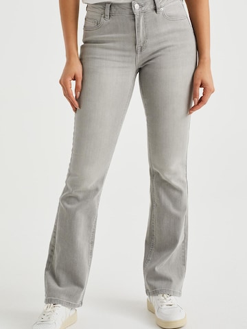 WE Fashion Boot cut Jeans in Grey: front