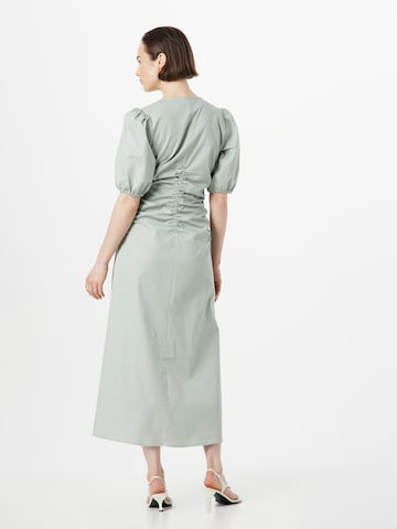 minimum Kleid in Grau