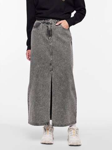 PIECES Skirt 'DANU' in Grey: front