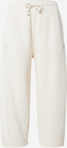 Reebok - Loosefit Pantalón deportivo en blanco: frente