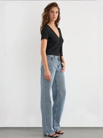 Hiccup Blouse in Black