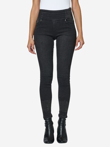 KOROSHI Skinny Jeans in Black: front