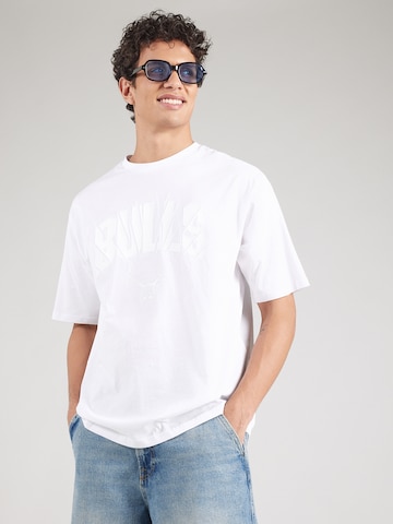 NEW ERA T-shirt 'NBA CHIBUL' i vit: framsida