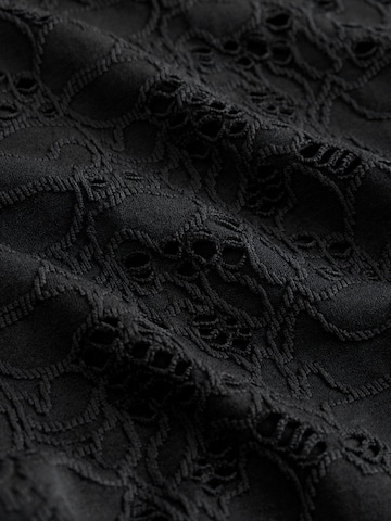 juoda Next Maudymosi kostiumėlis