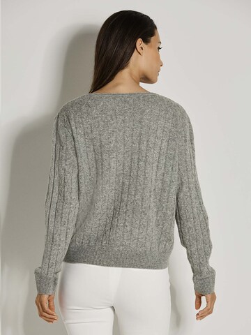 Pull-over MADELEINE en gris