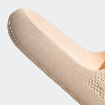ADIDAS ORIGINALS Strandcipő 'Ayoon' - narancs