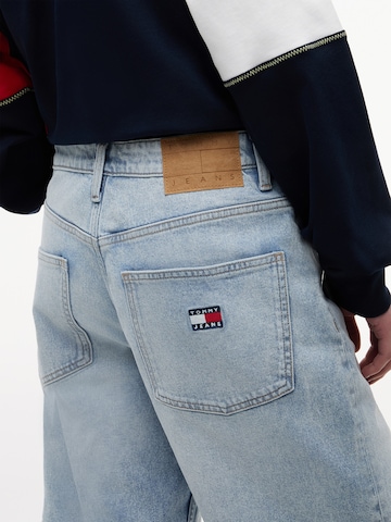 Largi Jeans de la Tommy Jeans pe albastru