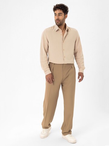 Dandalo Comfort fit Button Up Shirt in Beige