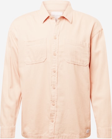 HOLLISTER Button Up Shirt in Pink: front