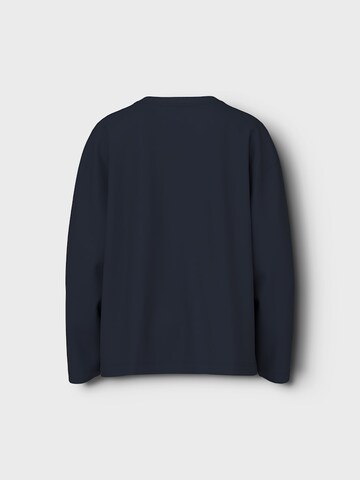 Tricou 'NKMVICTOR' de la NAME IT pe albastru
