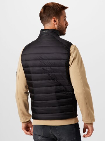 Calvin Klein Vest 'ESSENTIAL SIDE LOGO VEST' in Black
