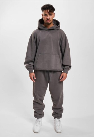 DEF - Sudadera en gris