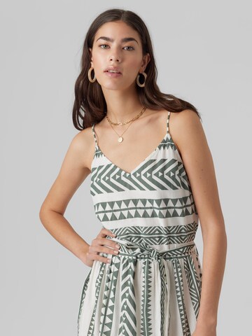 Vero Moda Tall - Vestido de verano 'Dicthe' en blanco