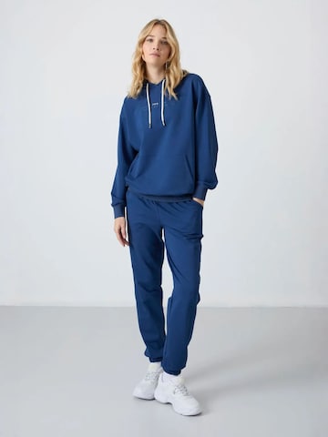 Tuta da jogging di Tommy Life in blu: frontale