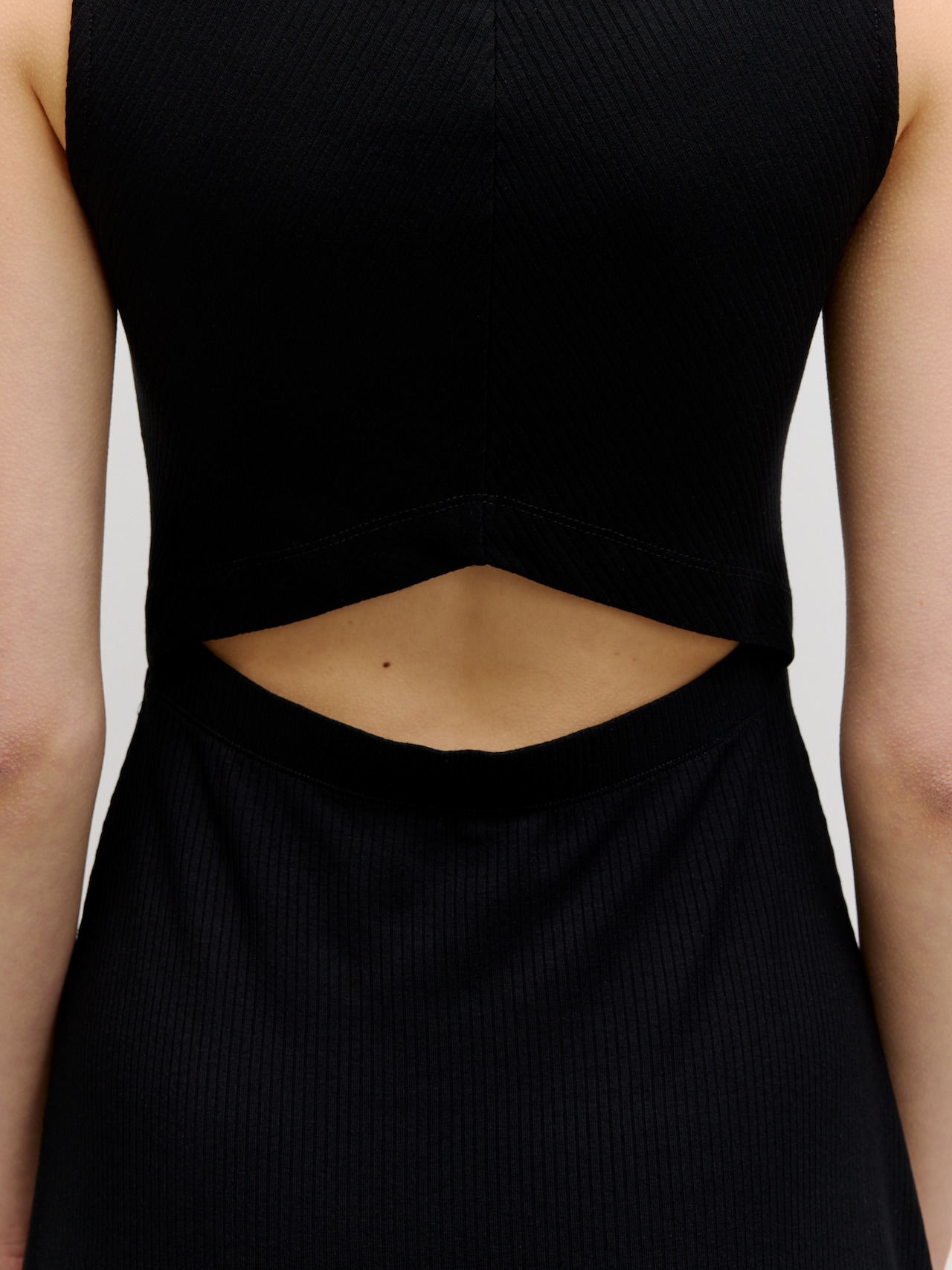 EDITED Produkte Kleid 'Nilda' schwarz