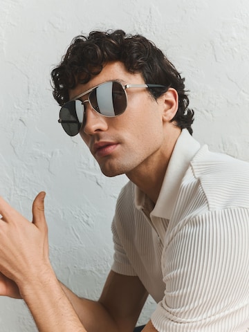 Next Sonnenbrille in Silber: Vorderseite