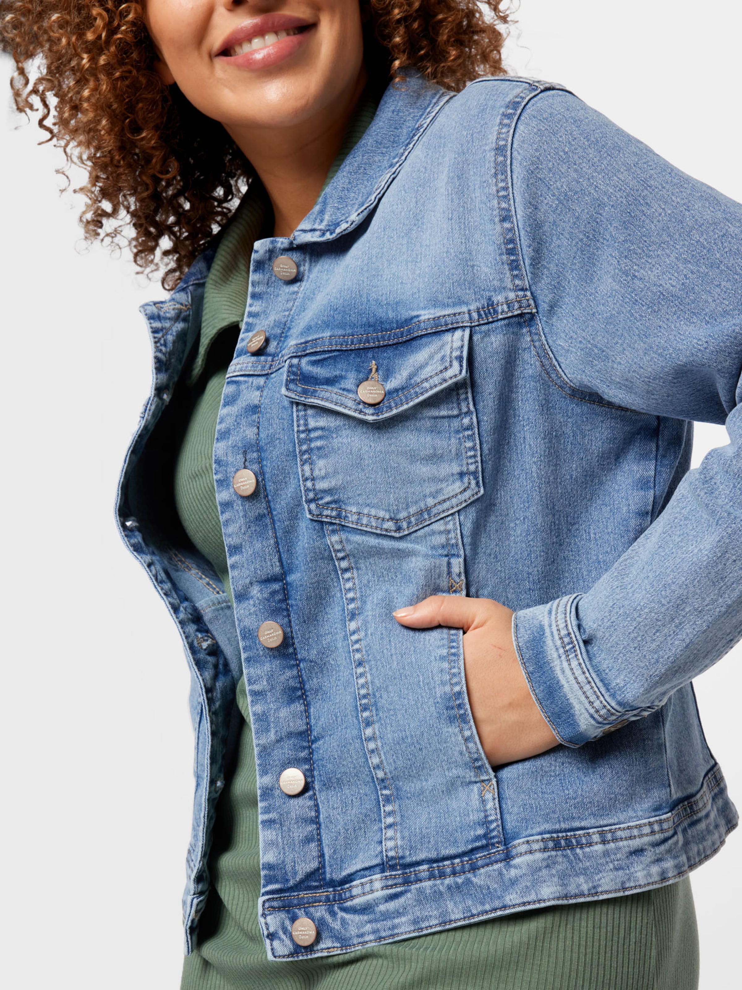 ONLY Carmakoma Between-Season Jacket 'Wespa' in Blue | ABOUT YOU