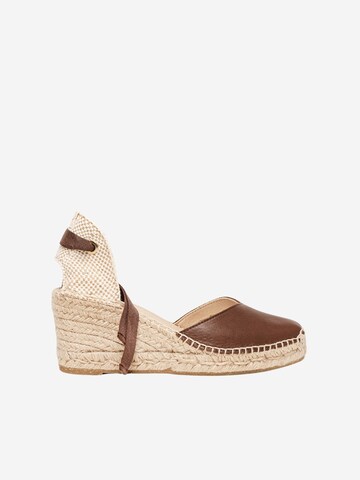 Alhamas - Sandalias 'Alpargata Cuña 7 cm' en marrón: frente