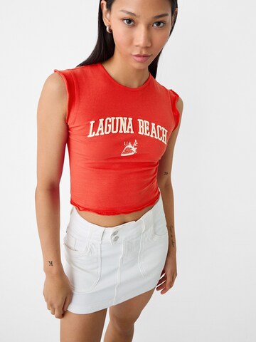 Haut Bershka en rouge