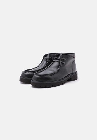 CLARKS Chukka čižmy 'Cleyhill' - Čierna