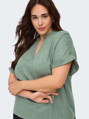 Chemisier 'BAY' ONLY Carmakoma en vert