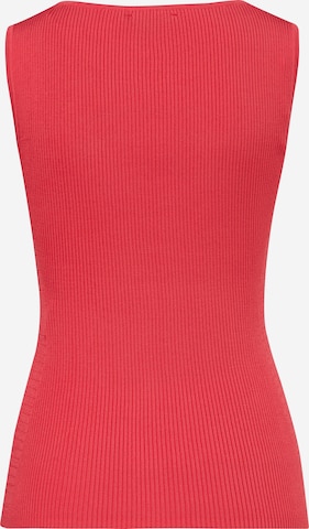 COMMA Knitted Top in Red: back