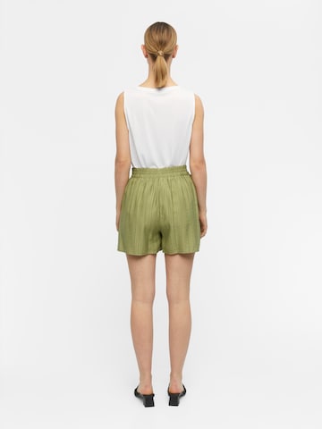 Loosefit Pantaloni 'Ava' di OBJECT in verde