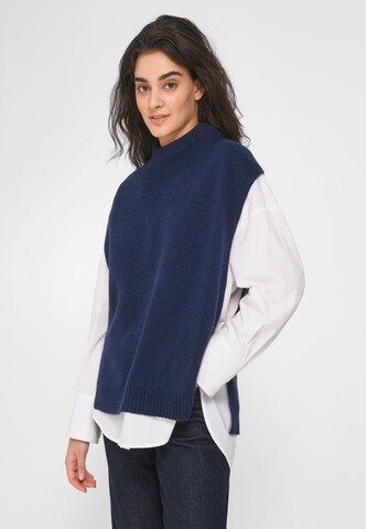 Pull-over include en bleu : devant