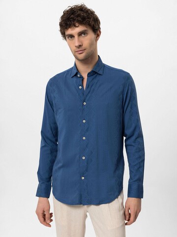 Antioch Regular fit Button Up Shirt in Blue: front