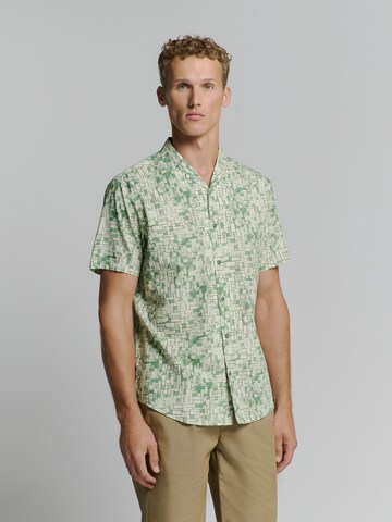 No Excess Regular fit Button Up Shirt in Green: front