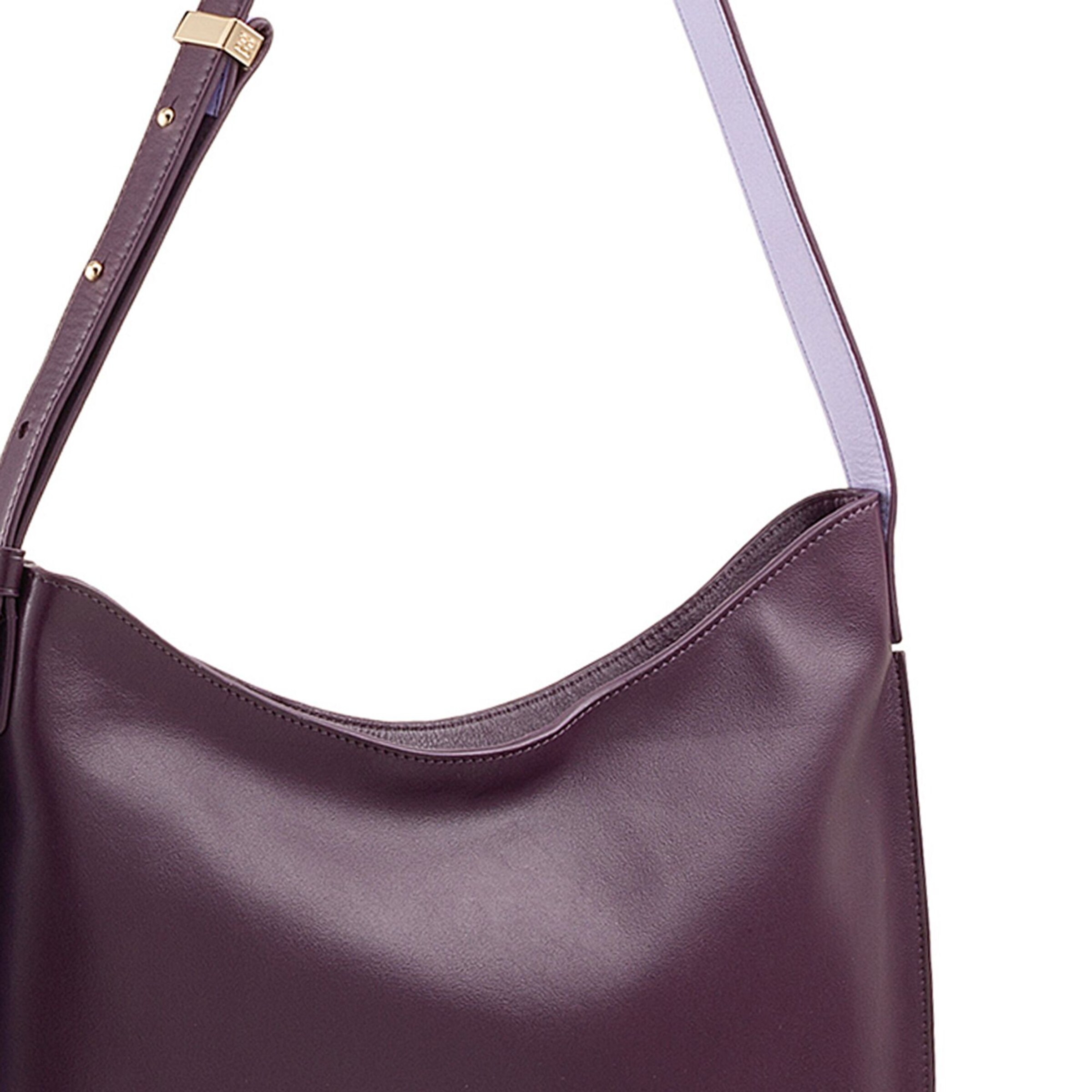 DuDu Shoulder Bag in Purple