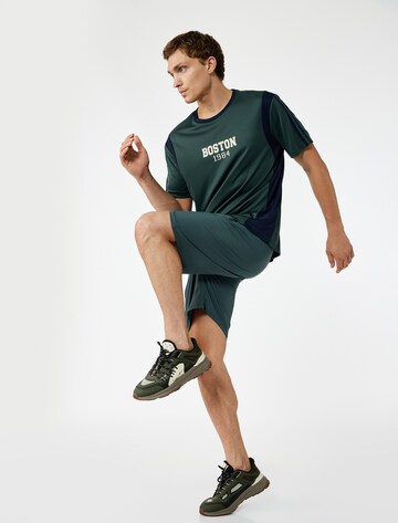 Koton Regular Broek in Groen