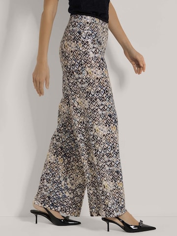 MADELEINE Wide Leg Hose in Schwarz