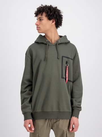 ALPHA INDUSTRIES Sweatshirt i grön: framsida